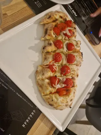 Bild von L'angolo Della Pizza