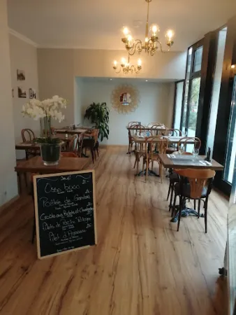 Bild von Café La Bricole Sarl
