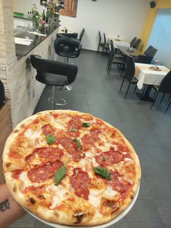 Bild von Pizzeria Restaurant ISOLA