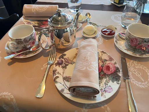 Bild von Windows Restaurant at Hotel D'Angleterre