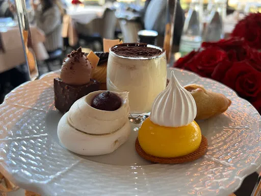 Bild von Windows Restaurant at Hotel D'Angleterre