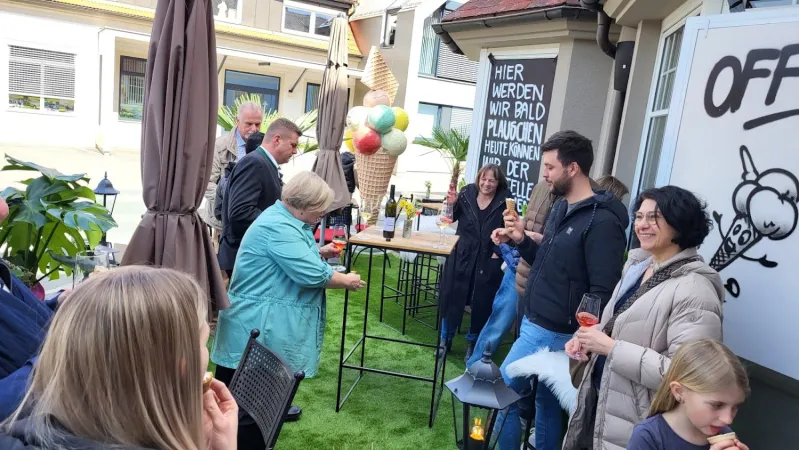 Bild von Plausch am Platz