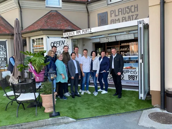 Bild von Plausch am Platz