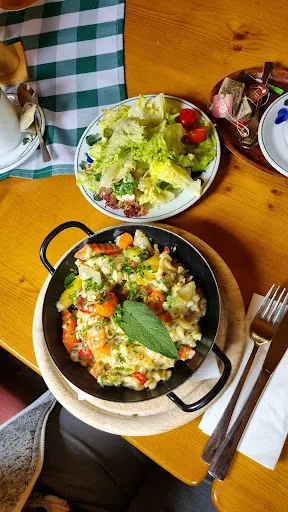 Gasthaus Karlhütte - Krakau