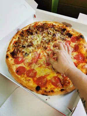La Pasto - Kebab, Pizza & (A)more