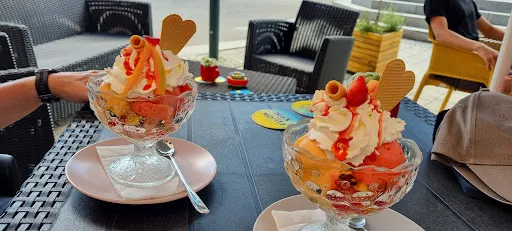 EISZEIT - selbstgemachtes Eis und mehr