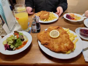 Wirtshaus "Zum Heurigen"