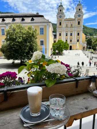 Bild von Christinas Living Fashion & Cafe | Bar