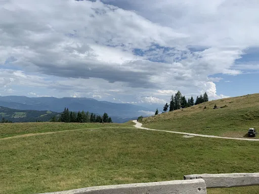Bild von Hohenwart Hütte