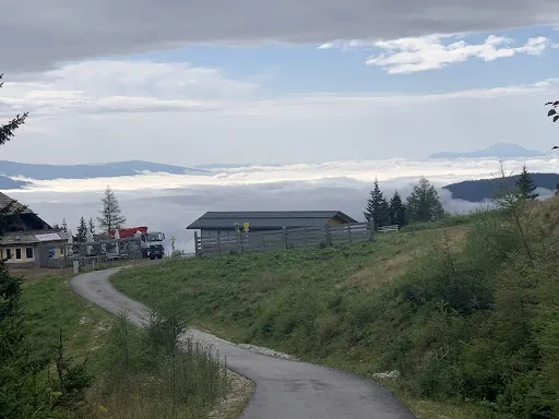 Bild von Hohenwart Hütte