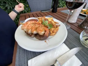 FUXI ESSEN TRINKEN FEIERN