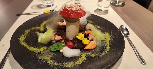 Bild von VIER Studios & Restaurant