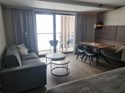 Bild von VIER Studios & Restaurant