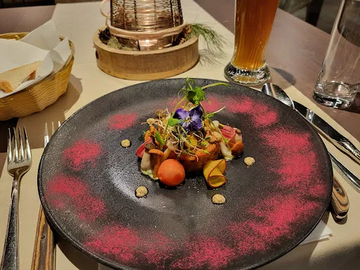 Bild von VIER Studios & Restaurant