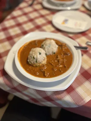Gasthof zum Stralz´n, Fam. Schernthaner
