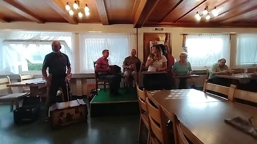Bild von zur Säge