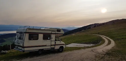 Bild von Métairie de Nods (Neuf Chalet)