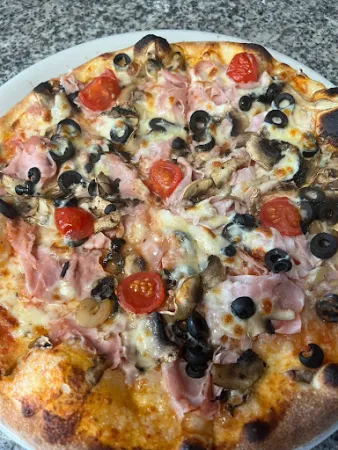 Bild von Harlin Pizzakurier-Kebap