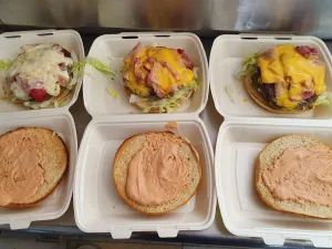Happy Burger