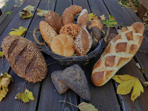 Bild von Bäckerei Neudorfer - Zell am Pettenfirst