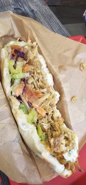 Charisma Pizza & Kebap Täsch
