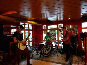 Insider pub