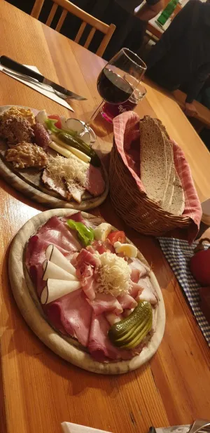 Buschenschank Krones-Brugger Gertrud