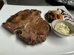 Bierhaus-Steakhouse