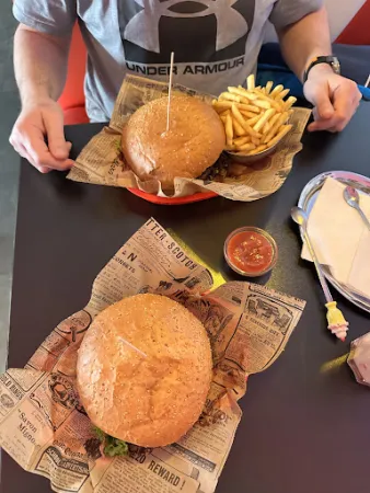 Bild von Miles Diner Bregenz