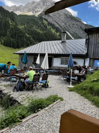 Bild von Bernhards Gemstel Alp