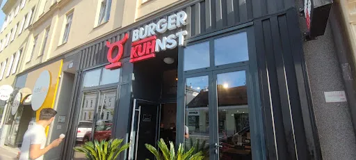 Bild von Burger KUHnst Mödling