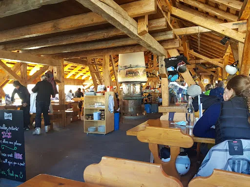 Bild von Restaurant Mont-Rouge VIP SA