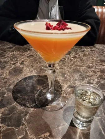 Bild von Aristocrate Bar & Restaurant
