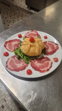 Bild von Le B (Restaurant de la patinoire de Monthey)