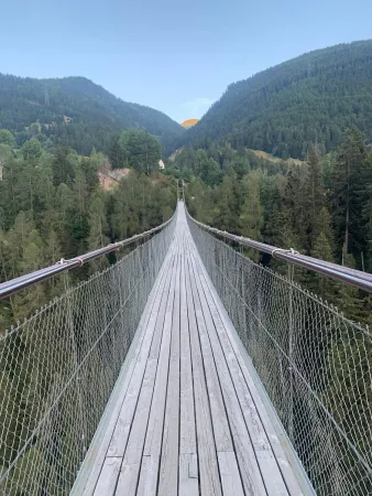 Bridge Kebap und Pizza GmbH
