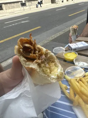 MY Puccini Tacos Kebab Burger Halal Food Pizzeria Chez Firat