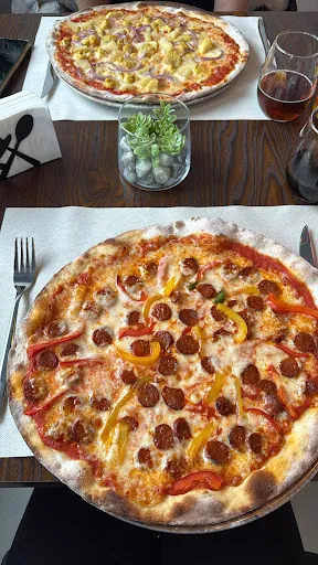 Sam' Pizza