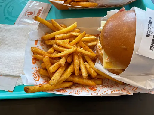 Bild von Popeyes La Côte Lac