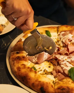 Vesuvio Pizza Da Massimo