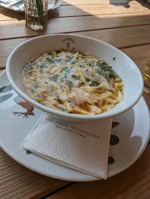 Restaurant "Baumhaus" im Waldpark Hochreiter