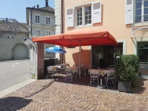 la Couronne