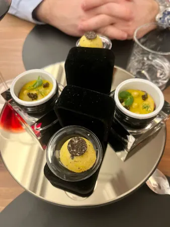 Bild von Le Café Suisse