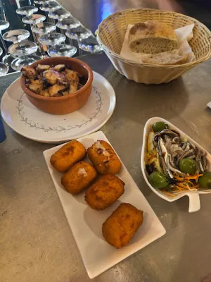 El Mesón de Carmen Tapas Bar