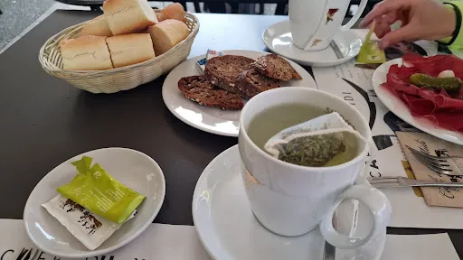 Bild von Café du Midi