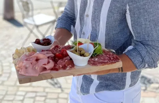 Bild von caffè banca - un piacere