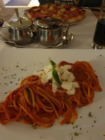 Bild von Restaurant Halbmond