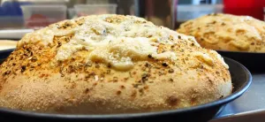Eis-Cafe Pizza Restaurant Maa- Schneggla