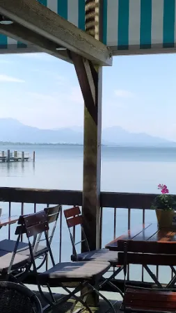 Bild von Haus am See