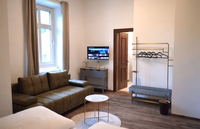 Bild von Cafe Zentral, Cafe-Frühstück-Zimmer