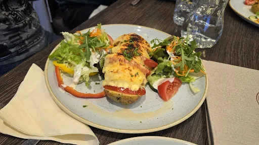 Bild von Mezzo’s - Restaurant & Café